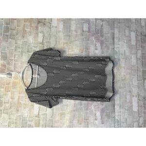 LuLaRoe Classic T Women's Top NWT Small